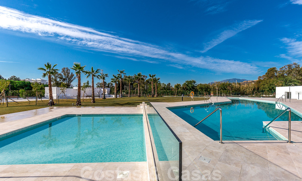 Modern luxe penthouse te koop in een eerstelijns golf design complex in Benahavis - Marbella 36158