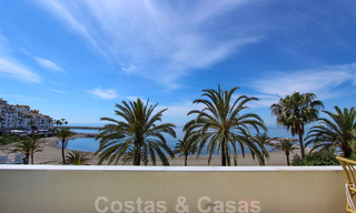 Appartement te koop met open zeezicht in het iconische eerstelijnsstrand complex Gray D’Albion in Puerto Banus, Marbella 36239 
