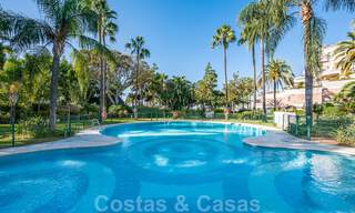 Appartement te koop met open zeezicht in het iconische eerstelijnsstrand complex Gray D’Albion in Puerto Banus, Marbella 36253 