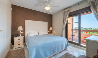 Penthouse met 5 slaapkamers te koop aan de strandzijde van de New Golden Mile, tussen Marbella en Estepona 36270 