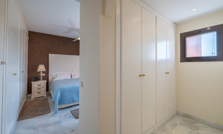 Penthouse met 5 slaapkamers te koop aan de strandzijde van de New Golden Mile, tussen Marbella en Estepona 36271 