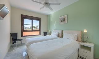 Penthouse met 5 slaapkamers te koop aan de strandzijde van de New Golden Mile, tussen Marbella en Estepona 36277 