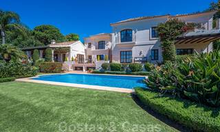 Stijlvolle rustieke luxevilla te koop met schitterend zeezicht in het exclusieve La Zagaleta Golfresort, Benahavis - Marbella 36304 