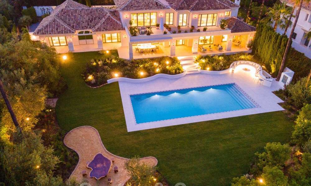 Zeer ruime luxevilla te koop in een Mediterrane stijl met een eigentijds design interieur in de Golf Vallei van Nueva Andalucia, Marbella 36533