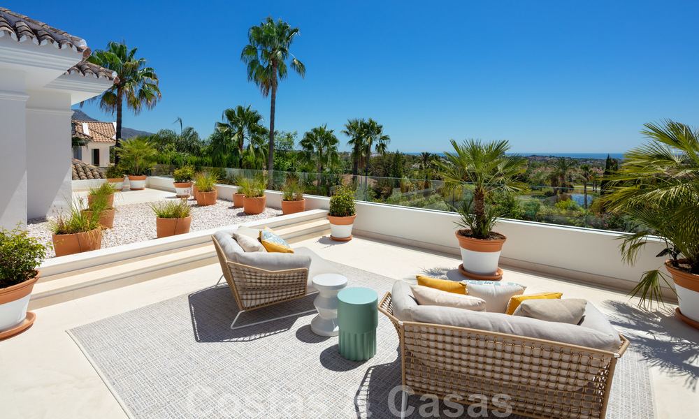 Zeer ruime luxevilla te koop in een Mediterrane stijl met een eigentijds design interieur in de Golf Vallei van Nueva Andalucia, Marbella 36534