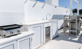 Instapklaar, ruim modern design penthouse te koop in luxueus complex in Marbella - Estepona 36974 