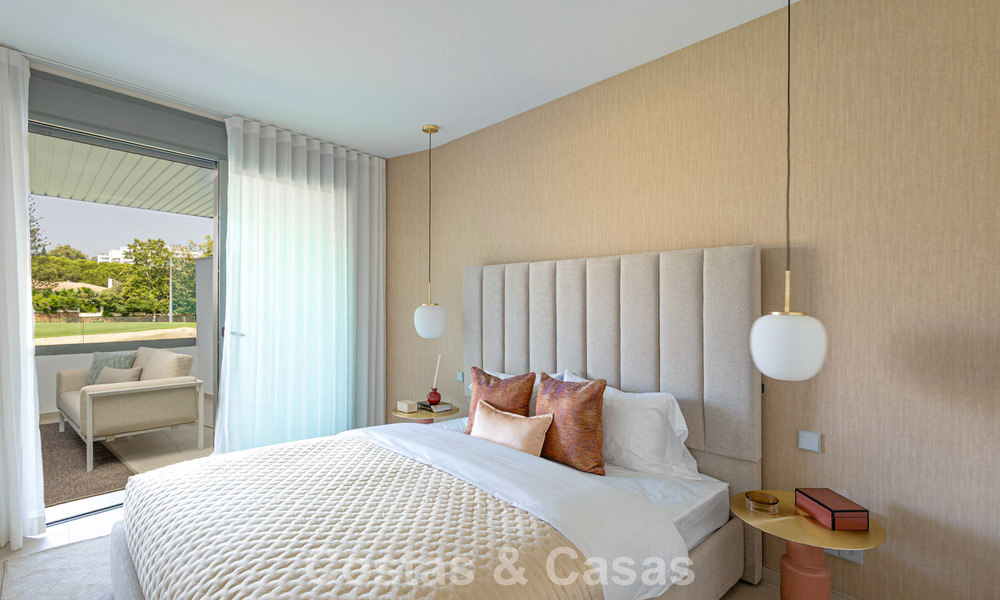 Frontline Golf, moderne luxe appartementen te koop, op loopafstand van voorzieningen in Guadalmina en San Pedro in Marbella 806674