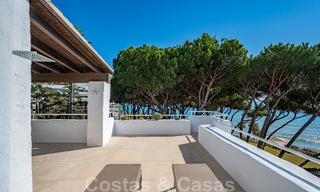 Eigentijds gerenoveerd eerstelijnstrand luxe penthouse te koop op de Golden Mile in Marbella 37697 