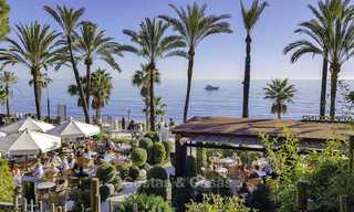 Eigentijds gerenoveerd eerstelijnstrand luxe penthouse te koop op de Golden Mile in Marbella 37699 