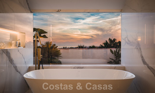 Luxe penthouse te koop met zeezicht in een chic complex aan de Golden Mile in Marbella 37760 