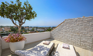 Luxe penthouse te koop met zeezicht in een exclusief complex, op de prestigieuze Golden Mile, Marbella 38389 