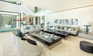 Fenomenale, hedendaagse, nieuwe luxevilla te koop in het hart van Nueva Andalucia’s Golf Vallei in Marbella 37916 