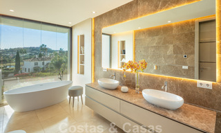 Fenomenale, hedendaagse, nieuwe luxevilla te koop in het hart van Nueva Andalucia’s Golf Vallei in Marbella 37929 