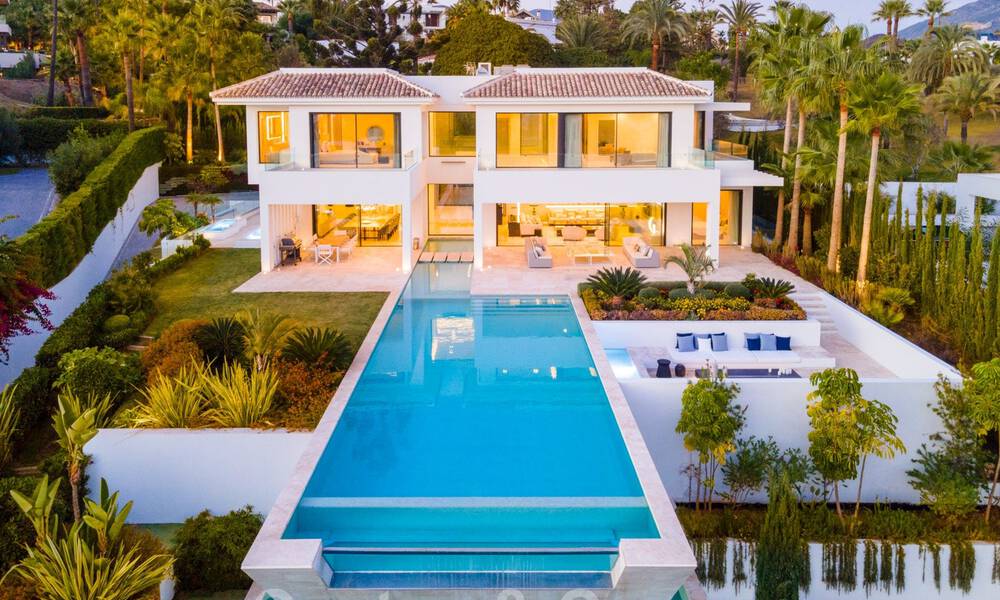Fenomenale, hedendaagse, nieuwe luxevilla te koop in het hart van Nueva Andalucia’s Golf Vallei in Marbella 37936