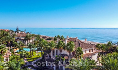 Stijlvol eerstelijns strand penthouse te koop in mediterrane stijl met zeezicht in Los Monteros, Marbella 38092