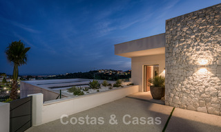 Instapklare, designvilla te koop, met prachtig golfzicht, in een prestigieuze golfwijk in Benahavis - Marbella 38132 