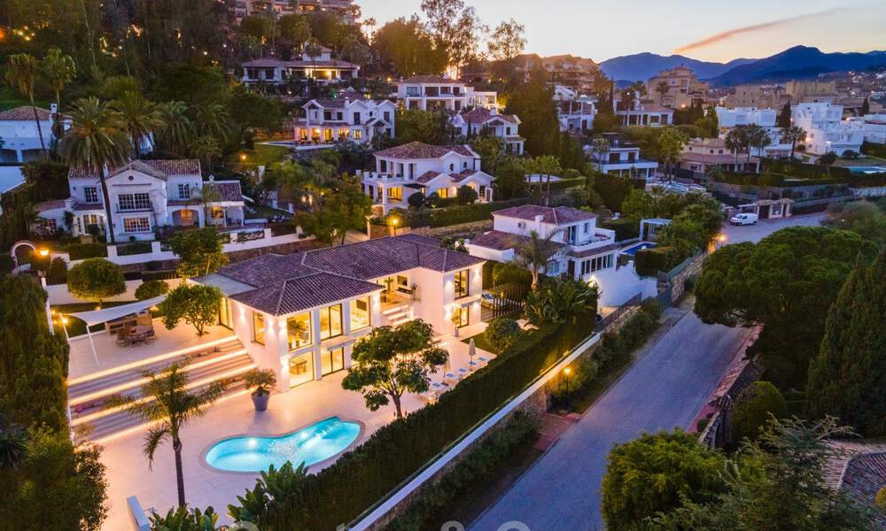 Elegante, zeer stijlvolle luxevilla te koop in het hart van de Golf Vallei in Nueva Andalucia te Marbella 38224