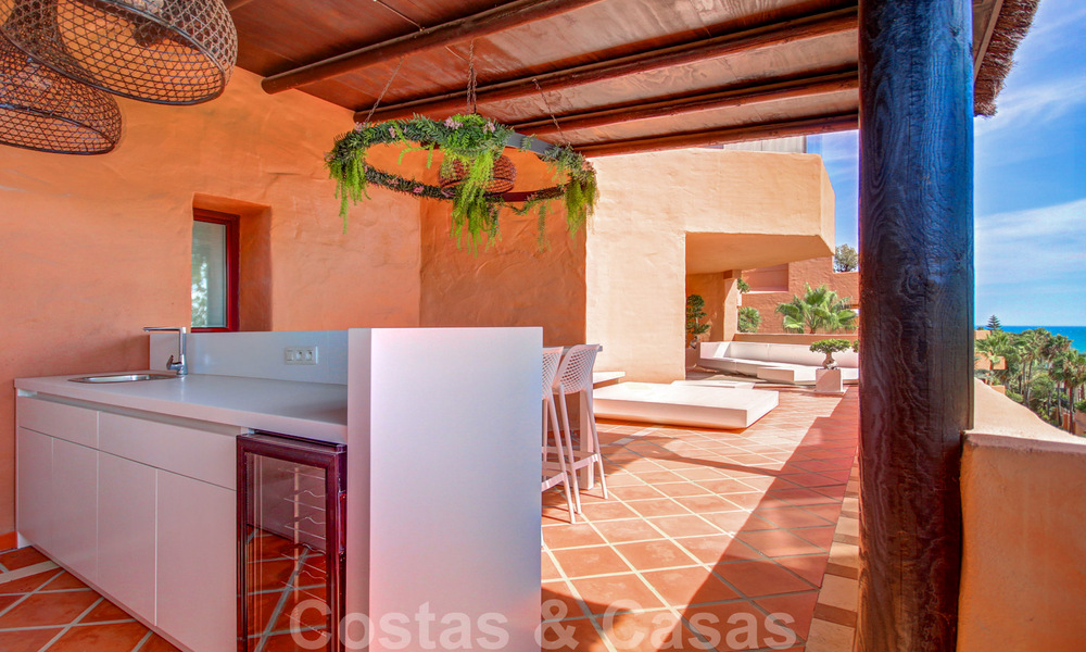 Mooi, recent gerenoveerd appartement te koop met zeezicht in Hotel Kempinski, Marbella - Estepona 38373
