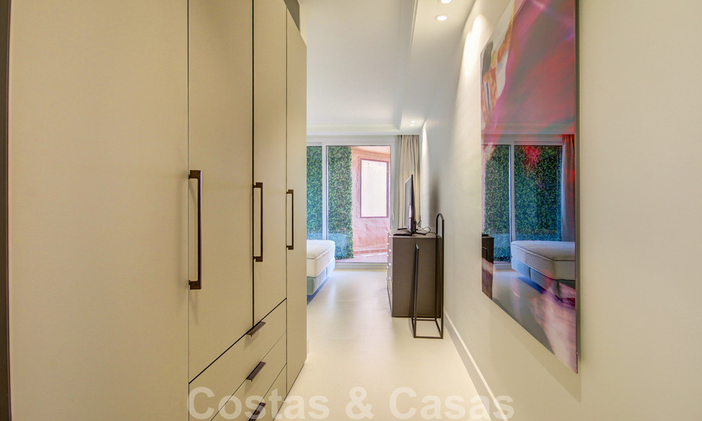 Mooi, recent gerenoveerd appartement te koop met zeezicht in Hotel Kempinski, Marbella - Estepona 38374