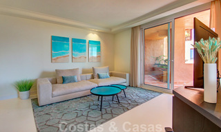 Mooi, recent gerenoveerd appartement te koop met zeezicht in Hotel Kempinski, Marbella - Estepona 38376 