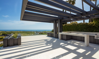 Nieuwe, moderne, majestueuze villa te koop, eerstelijns golf met panoramisch uitzicht in vijfsterren golfresort in Marbella - Benahavis 38478 