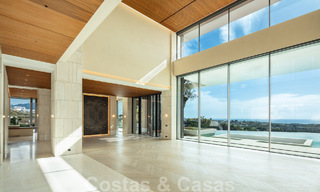 Nieuwe, moderne, majestueuze villa te koop, eerstelijns golf met panoramisch uitzicht in vijfsterren golfresort in Marbella - Benahavis 52348 