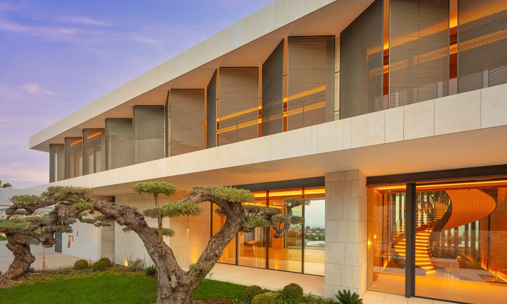 Nieuwe, moderne, majestueuze villa te koop, eerstelijns golf met panoramisch uitzicht in vijfsterren golfresort in Marbella - Benahavis 52371