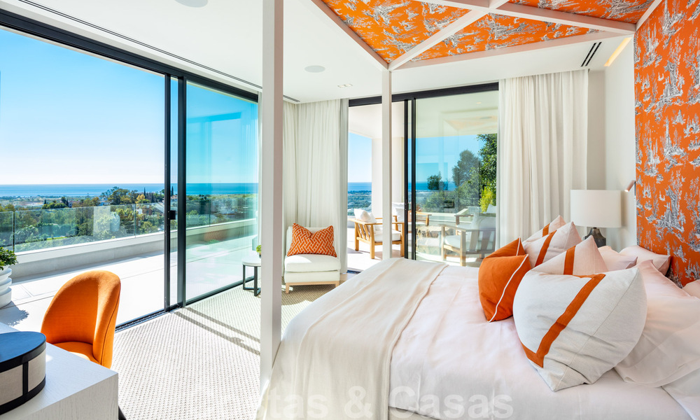 Instapklare, nieuwe luxevilla te koop met panoramisch zeezicht, in een eersteklas golfresort, Benahavis - Marbella 38521