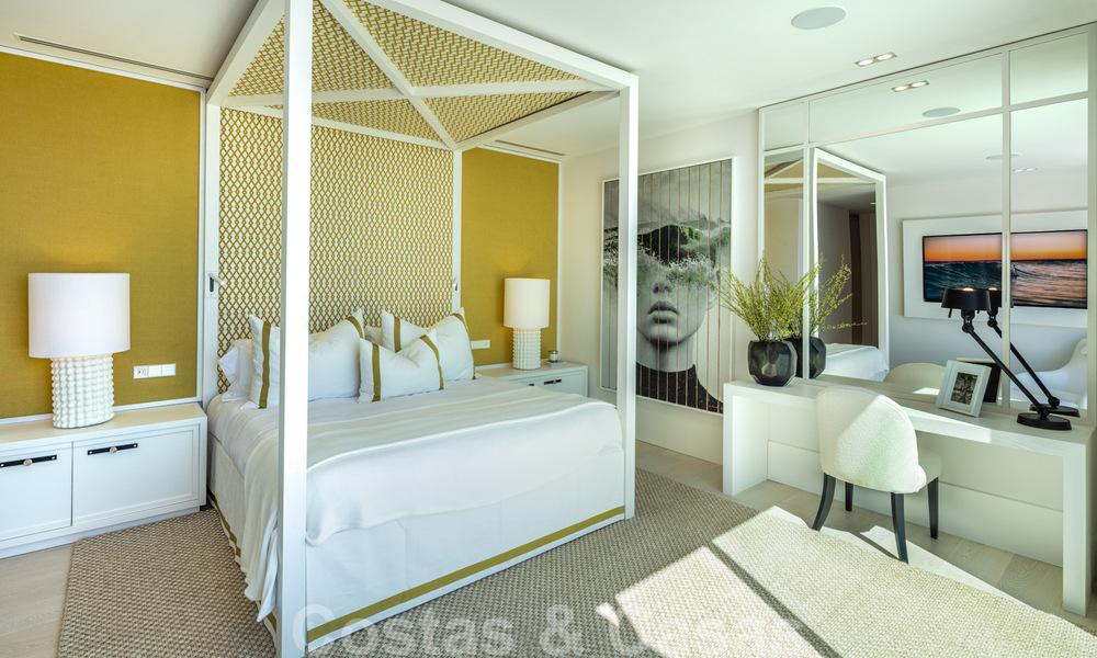 Instapklare, nieuwe luxevilla te koop met panoramisch zeezicht, in een eersteklas golfresort, Benahavis - Marbella 38526