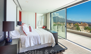 Instapklare, nieuwe luxevilla te koop met panoramisch zeezicht, in een eersteklas golfresort, Benahavis - Marbella 38528 