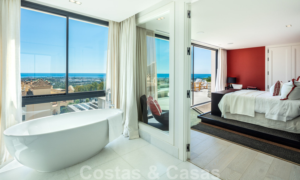 Instapklare, nieuwe luxevilla te koop met panoramisch zeezicht, in een eersteklas golfresort, Benahavis - Marbella 38531