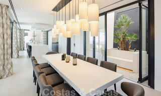 Instapklare, nieuwe luxevilla te koop met panoramisch zeezicht, in een eersteklas golfresort, Benahavis - Marbella 38539 