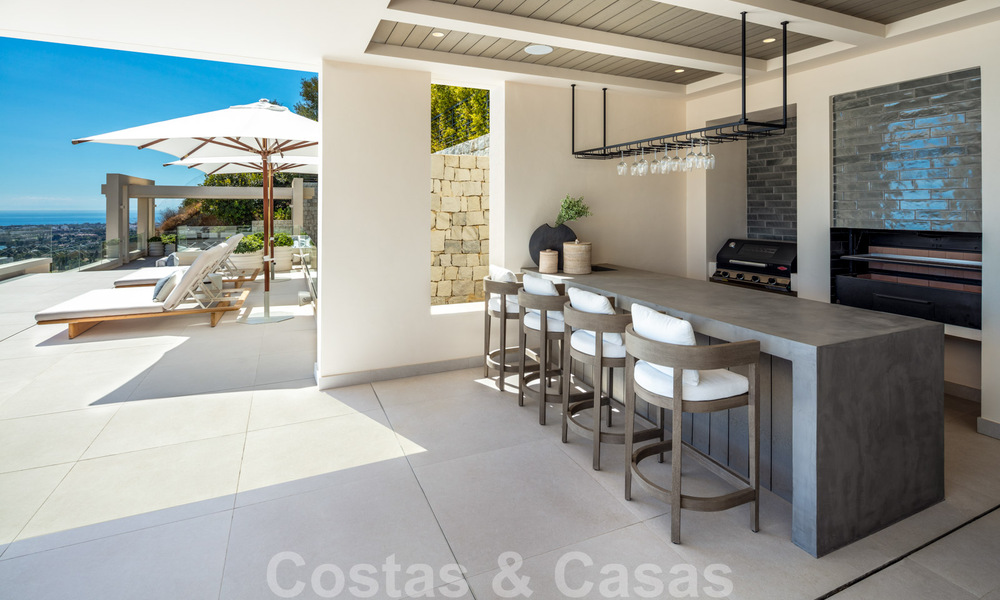 Instapklare, nieuwe luxevilla te koop met panoramisch zeezicht, in een eersteklas golfresort, Benahavis - Marbella 38544