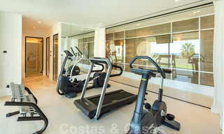 Instapklare, nieuwe luxevilla te koop met panoramisch zeezicht, in een eersteklas golfresort, Benahavis - Marbella 38549 