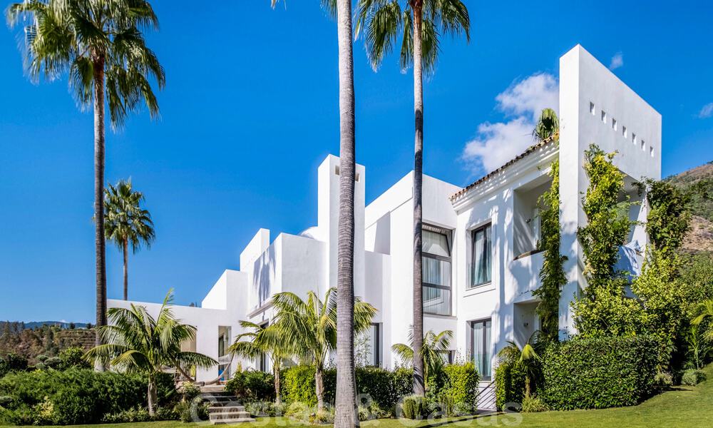 Eigentijdse luxevilla te koop in eerstelijns golf met een prachtig uitzicht in het exclusieve La Zagaleta Golfresort, Benahavis - Marbella 38667