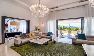 Eigentijdse luxevilla te koop in eerstelijns golf met een prachtig uitzicht in het exclusieve La Zagaleta Golfresort, Benahavis - Marbella 38693 
