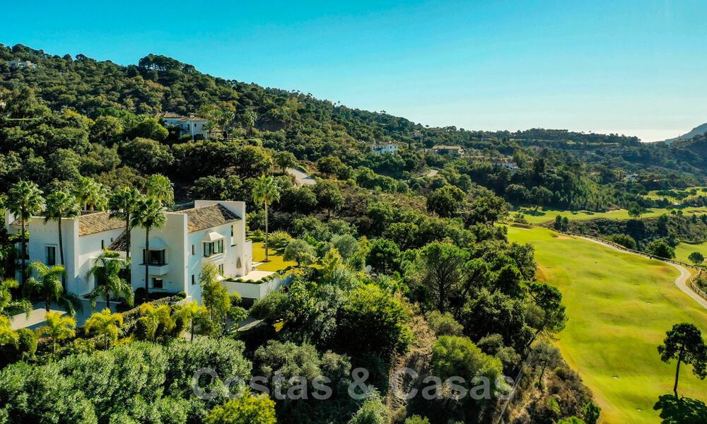 Eigentijdse luxevilla te koop in eerstelijns golf met een prachtig uitzicht in het exclusieve La Zagaleta Golfresort, Benahavis - Marbella 38710