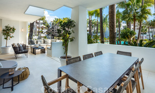 Luxueus gerenoveerd, hedendaags appartement met prachtig uitzicht op de tuin te koop in Puente Romano - Golden Mile, Marbella 38916 