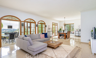Elegante, Spaanse luxevilla te koop op groot perceel in Mijas, Costa del Sol 38956 
