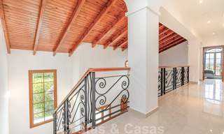 Instapklare, elegante, Spaanse luxevilla te koop op groot perceel in Mijas, Costa del Sol 38970 