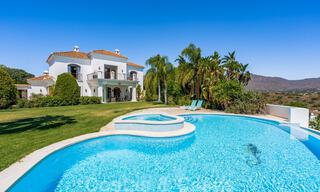 Elegante, Spaanse luxevilla te koop op groot perceel in Mijas, Costa del Sol 38972 