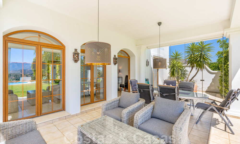 Elegante, Spaanse luxevilla te koop op groot perceel in Mijas, Costa del Sol 38979
