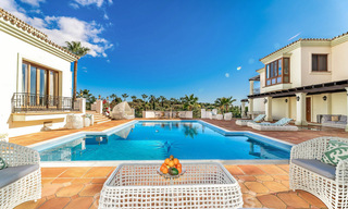 Majestueus, vorstelijk landgoed te koop met gastenverblijven en omringd door golfbanen in Benahavis - Marbella 39000 