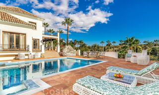 Majestueus, vorstelijk landgoed te koop met gastenverblijven en omringd door golfbanen in Benahavis - Marbella 39002 