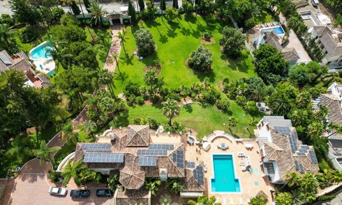 Majestueus, vorstelijk landgoed te koop met gastenverblijven en omringd door golfbanen in Benahavis - Marbella 55928