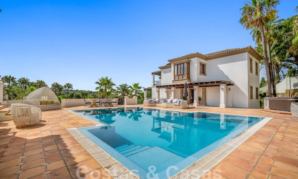 Majestueus, vorstelijk landgoed te koop met gastenverblijven en omringd door golfbanen in Benahavis - Marbella 55929
