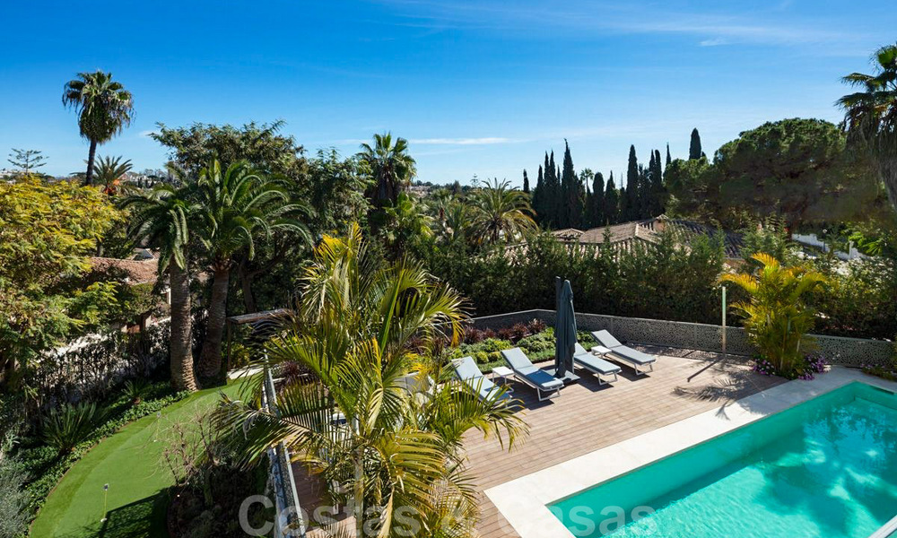 Eigentijdse, moderne villa te koop in Nueva Andalucia, Marbella 39072