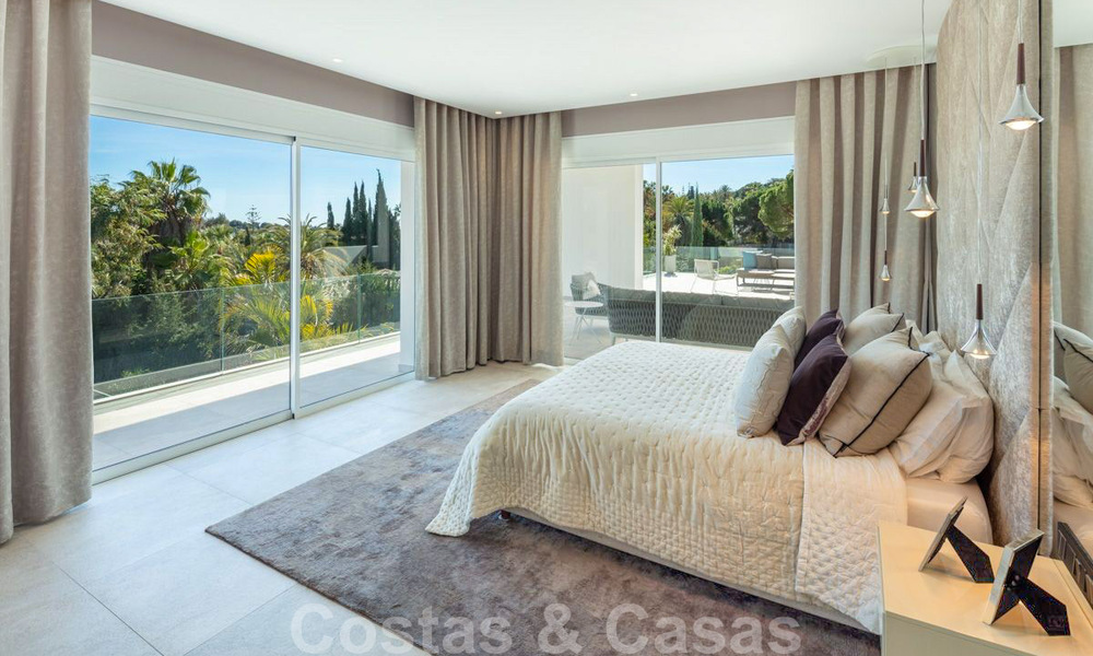 Eigentijdse, moderne villa te koop in Nueva Andalucia, Marbella 39081