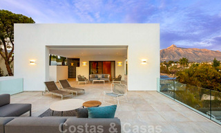 Eigentijdse, moderne villa te koop in Nueva Andalucia, Marbella 39091 