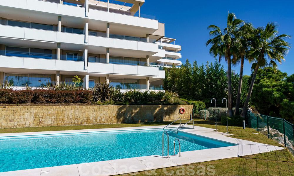 Modern, hedendaags, luxe penthouse te koop met panoramisch uitzicht op de vallei en de zee in het exclusieve Benahavis - Marbella 39097